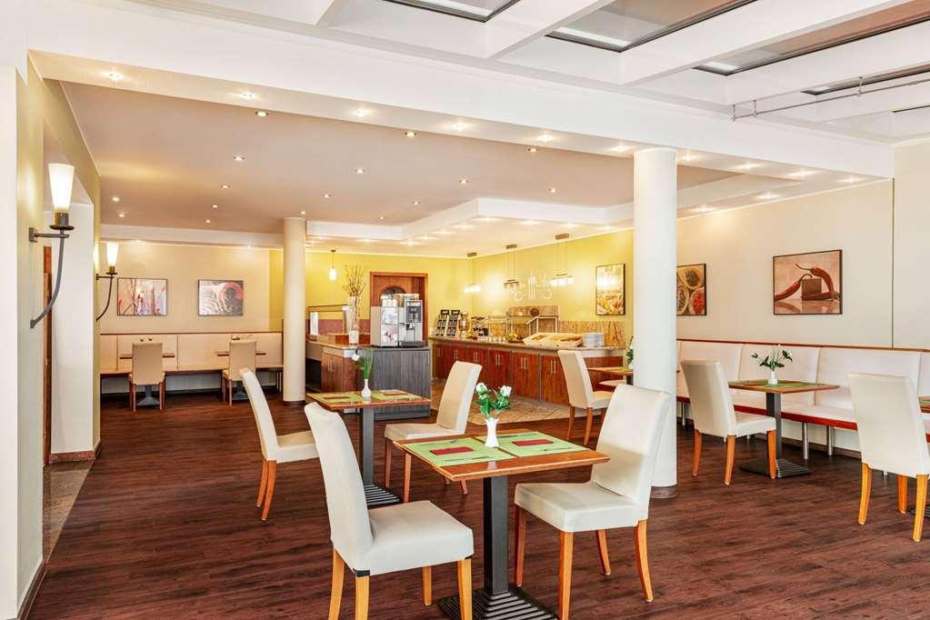 Amedia Frankfurt Russelsheim Trademark Collection By Wyndham Restaurant billede